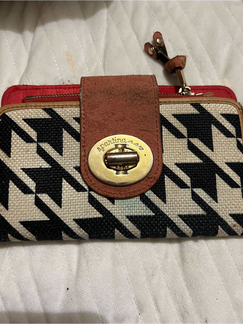 Spartina 449 Black & Cream Houndstooth Wallet with Rust Trim and Red Zip